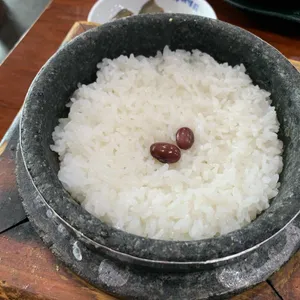 두리원 손두부 사진