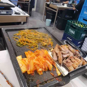 뭉툭 리뷰 사진