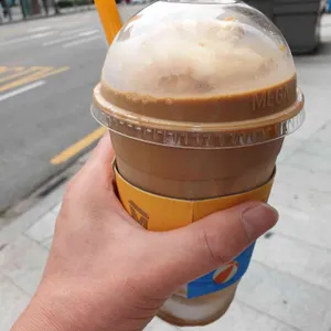메가커피 사진