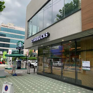 스타벅스 DT 리뷰 사진