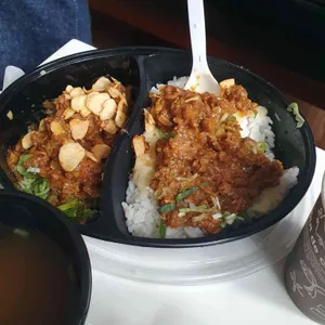 부엉이 식당 사진