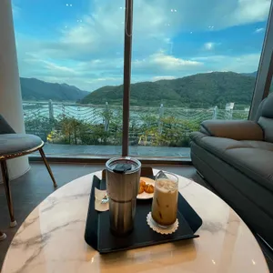 카페댐댐 리뷰 사진