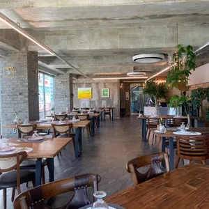 어시스트레스토랑 리뷰 사진