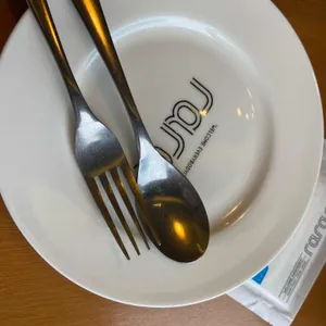 라라코스트 사진