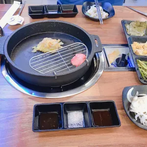 조선에서왔소 사진