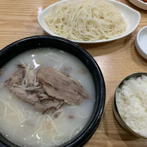 신촌돌솥설렁탕 사진