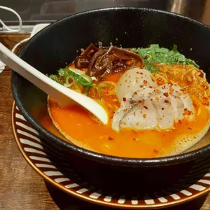윤옥 사진
