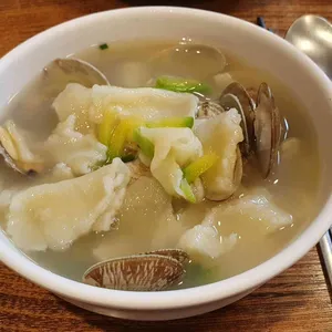 고향집손칼국수 사진
