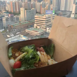 샐러디 사진