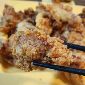 노랑통닭 사진