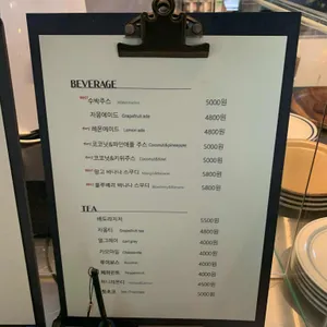 102커피 리뷰 사진