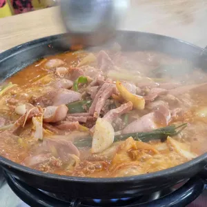 최네집 부대찌개 사진
