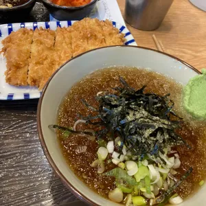까동 사진