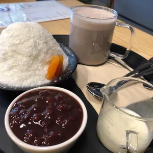 일일이공 사진