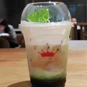 폴바셋 사진