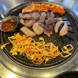 김정식의삼일뒷고기 사진