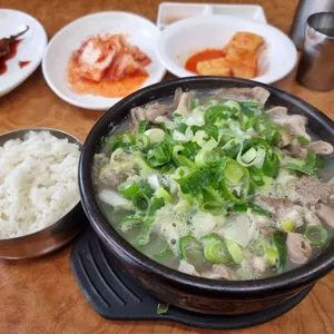장수순대국밥 사진