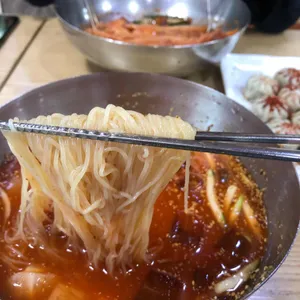 깃대봉냉면 사진