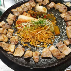 꼬장 솥뚜껑삼겹살 리뷰 사진