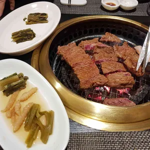 경복궁 블랙 사진