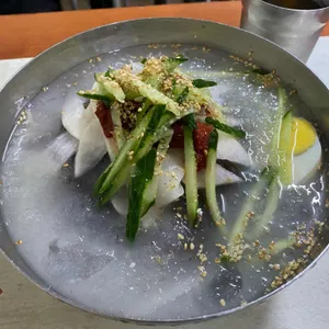 송월냉면 사진
