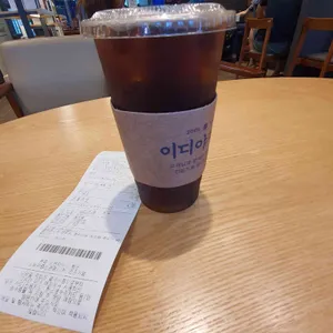 이디야커피 사진