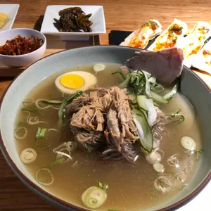 북녘식당 친친 사진