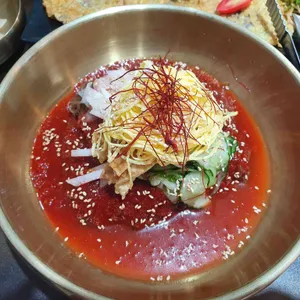 참진주면옥&금돼지집 사진