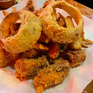 치킨인더키친 사진