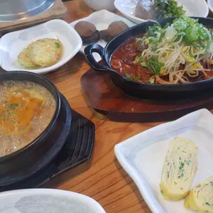 목민정 사진