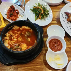 장모족발 사진