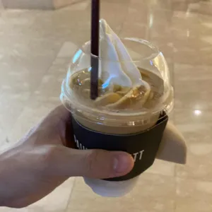 폴바셋 사진
