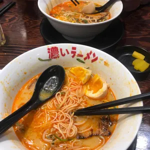 코이라멘 사진
