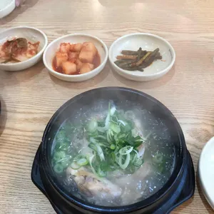 토정삼계탕 사진