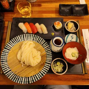 우동명가 기리야마 본진 리뷰 사진