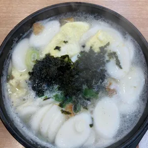 황태 뚝배기 칼국수 사진
