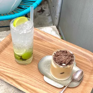 브랑쿠시 사진