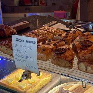 브랑쿠시 리뷰 사진