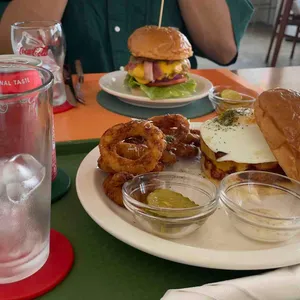 올리다버거 사진