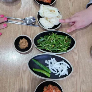 부산이가 돼지국밥 리뷰 사진
