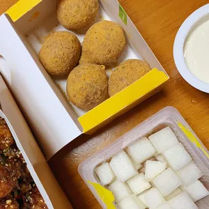 BHC치킨 사진
