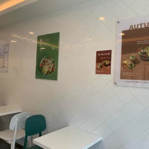 샐러디 리뷰 사진