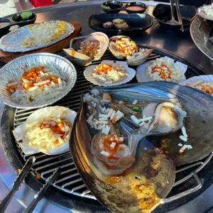 불타는조개구이 사진