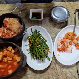 현대뚝배기 사진
