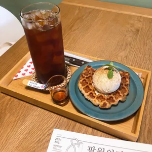 고래커피로스터스 사진