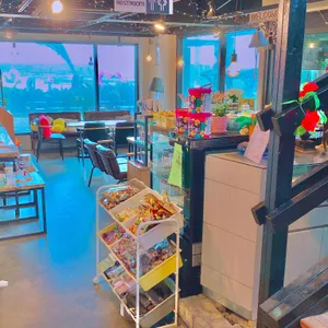 본카페 리뷰 사진