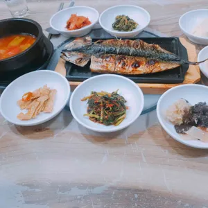 천변밥집 사진