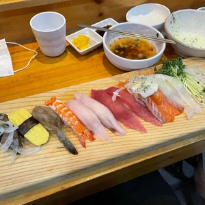 백정성초밥 사진