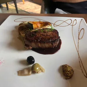 베네쿠치 사진