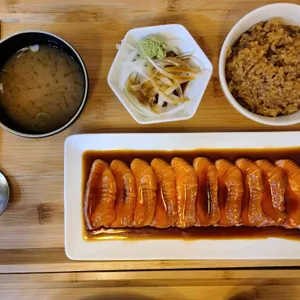 맛식당연어랑 사진